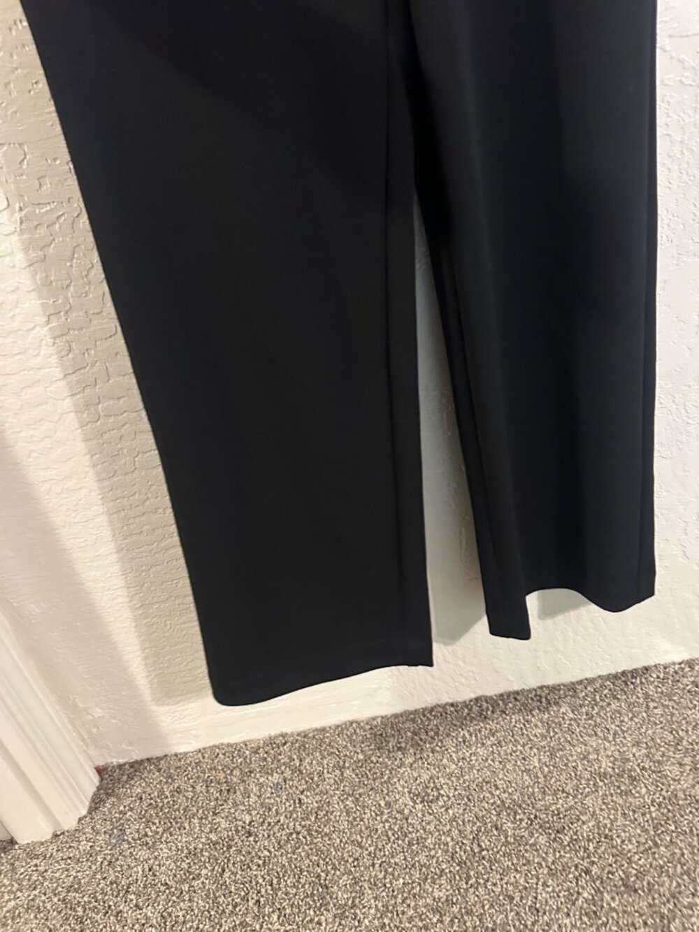 WHBM Halter Tie Neck Black & White Floral Jumpsuit Classy Elegant Workwear - Picture 6 of 10